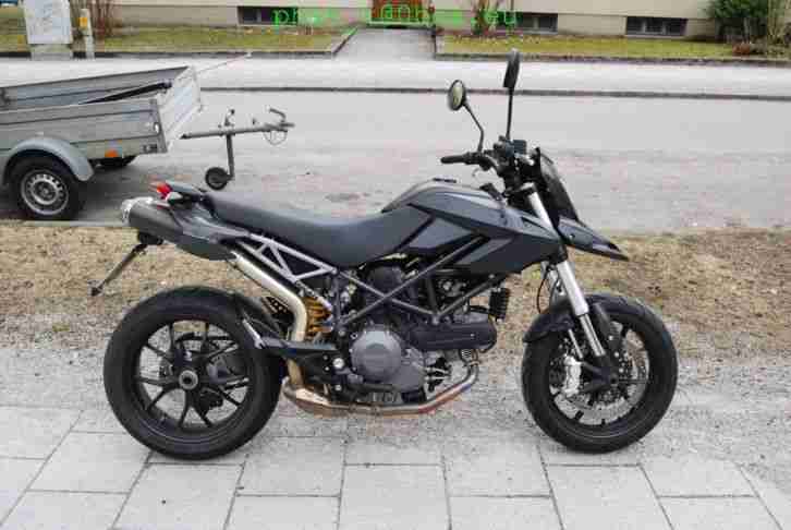 Ducati Hypermotard 796 black mit viel Carbon und lecker Sound! 6100 km! TOP