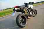 Hypermotard 796 mit Tankrucksack