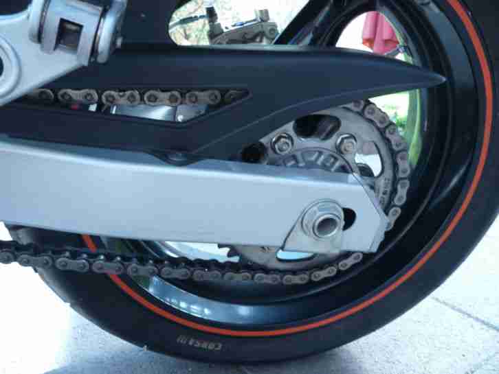 Ducati Monster 1000 ie mit wenig KM !!