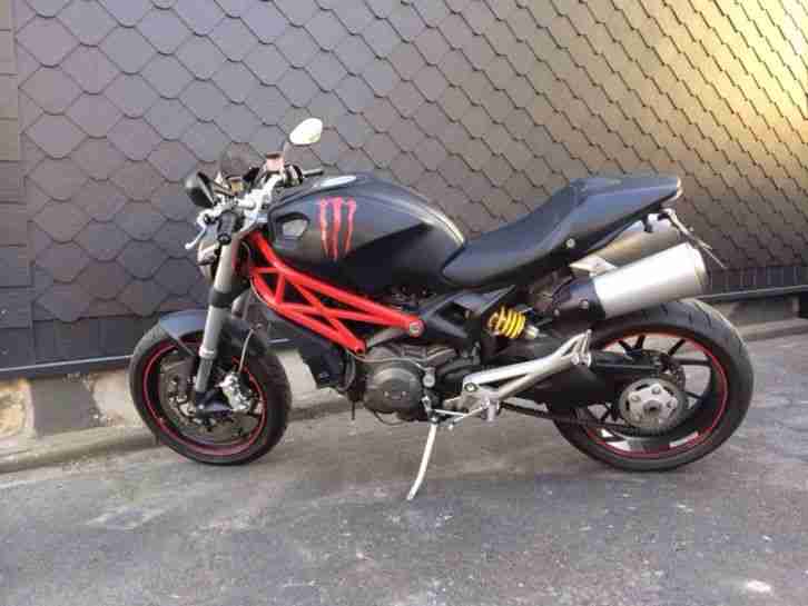 Ducati Monster 1100