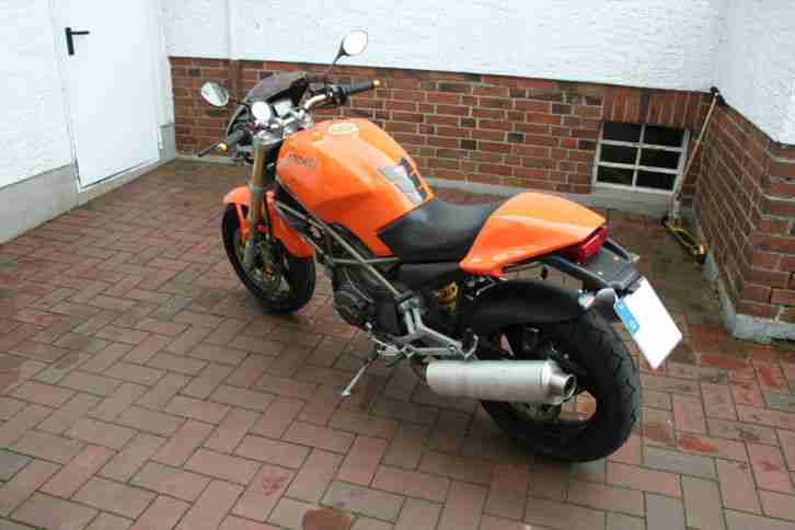 Ducati Monster 600