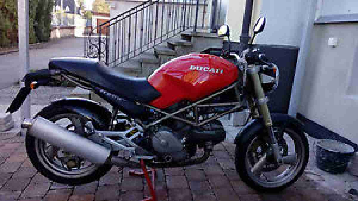 Ducati Monster 600