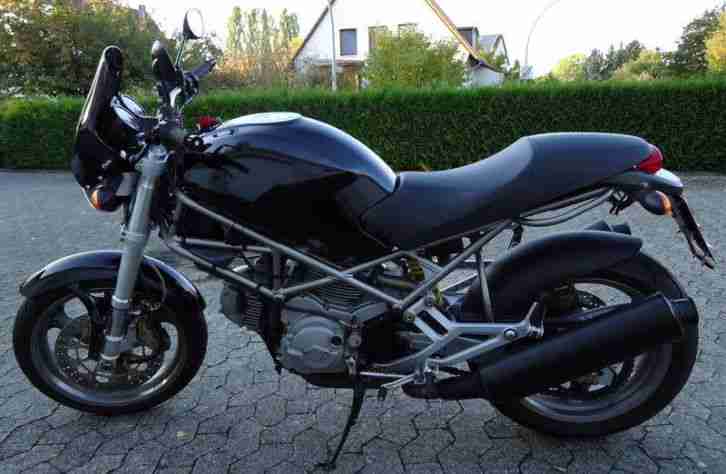 Ducati Monster 600 EZ 03/2003 TÜV bis 04/2015 Nur 22.000km!
