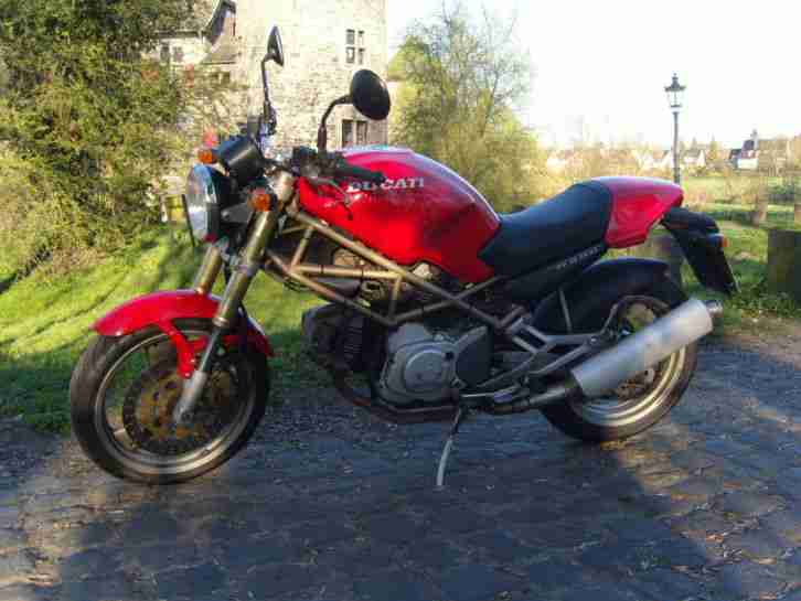Ducati Monster 600 , Klassiker mit HU 8/16
