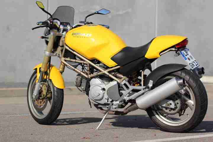 Ducati Monster 600 / Tüv 3/16 / Winterpreis / sehr gepflegtes Motorrad