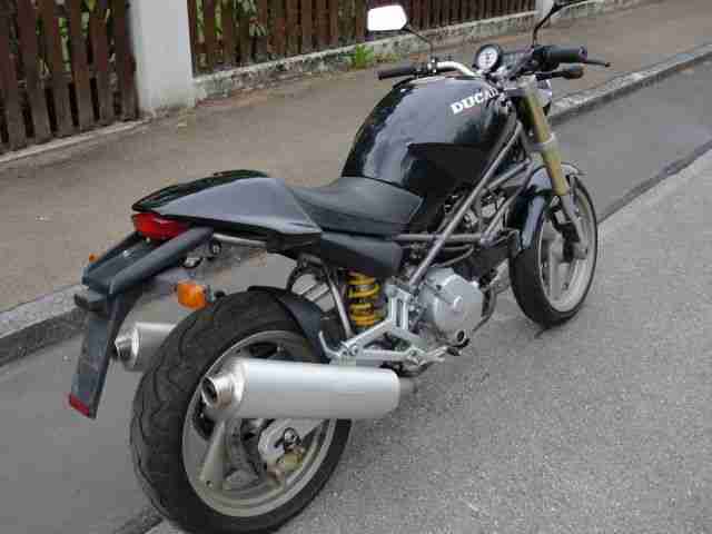Ducati Monster 600 restauriert TÜV neu