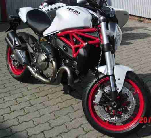 Ducati Monster 821, ABS, White Star Silk