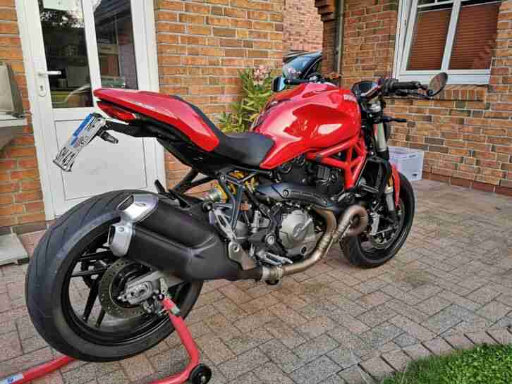 Ducati Monster 821 + Quickshifter + Garantie + Neuwertig "Winterpreis"