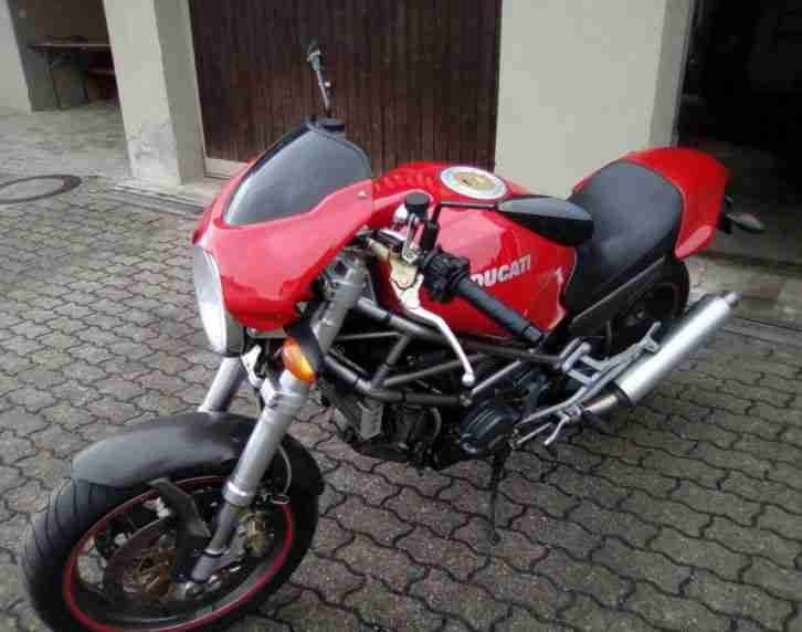 Ducati Monster 900ie