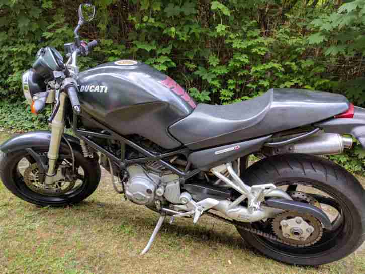 Ducati Monster S2R 800 dark ???? Bj '06 *sehr guter Zustand*