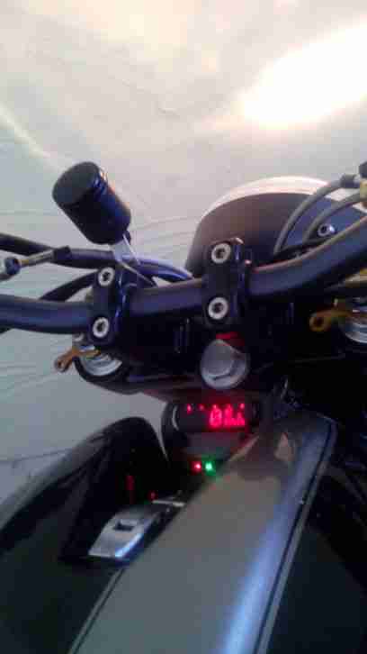 Ducati Monster S2r 1000