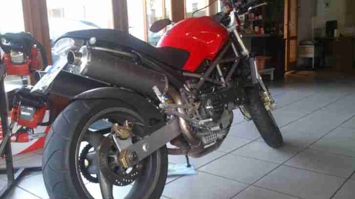 Ducati Monster S4