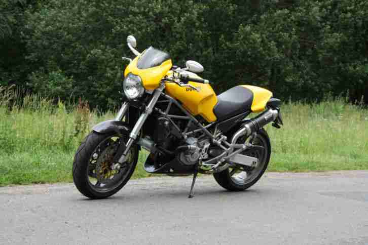 Ducati Monster S4 BJ 2001, EZ 08/2003 viele Extras und Carbon