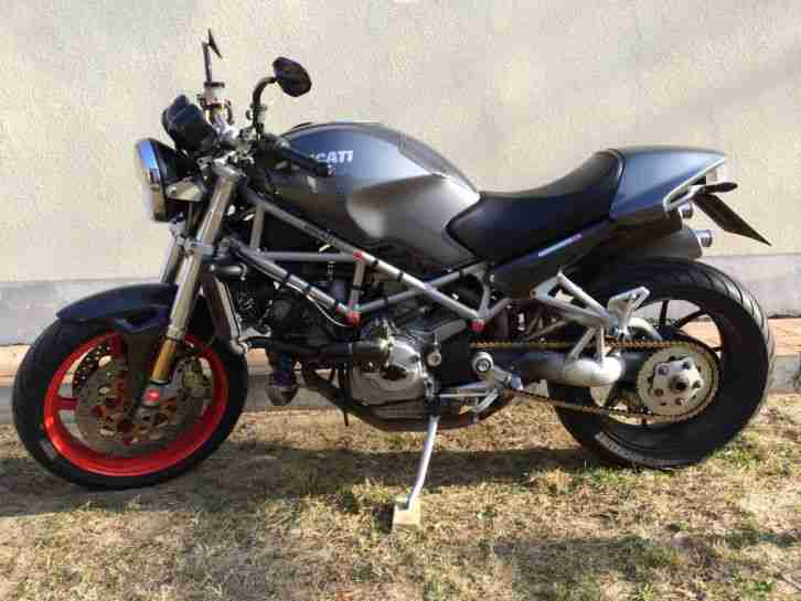 Ducati Monster S4R Senna