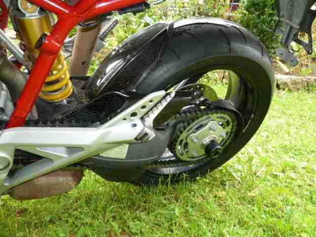 Ducati Multistrada 1100 EZ 07/08 12074 km wie neu mit Extras