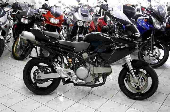 Ducati Multistrada 620 Top nur 2500 km