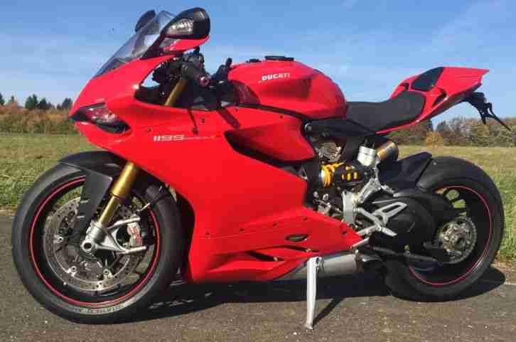 Ducati Panigale 1199 S