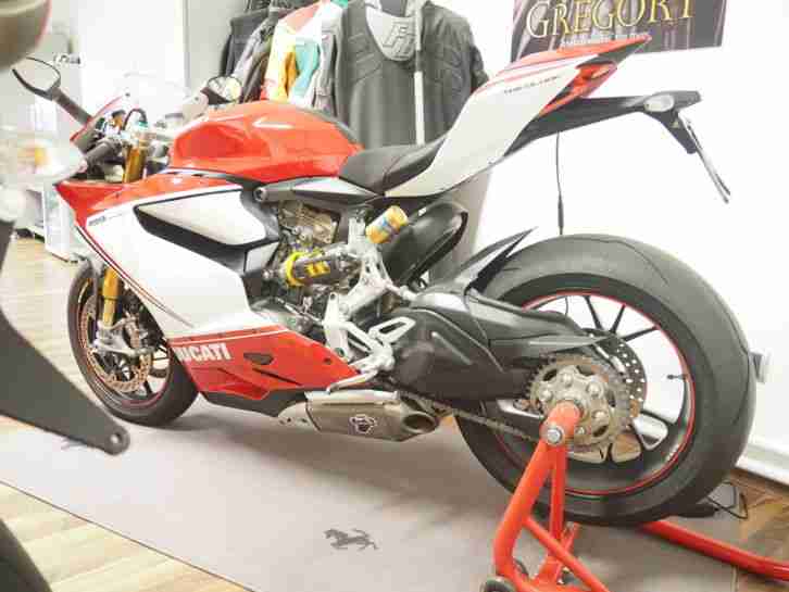 Ducati Panigale 1199S Tricolore