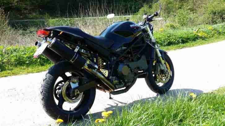 Ducati ST4 Monster