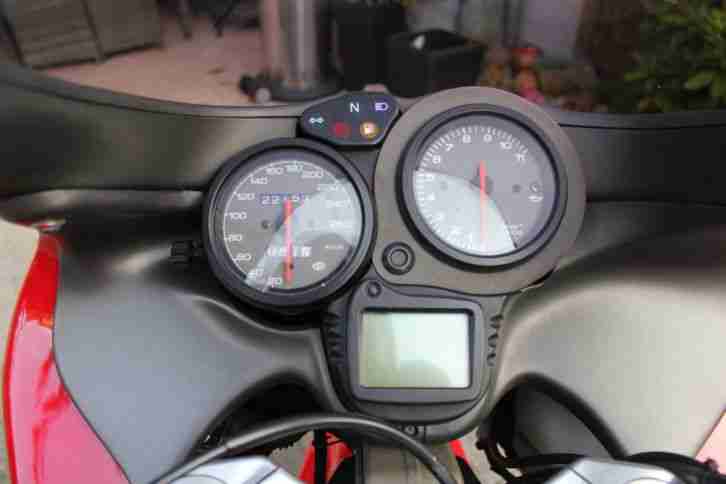 Ducati ST4 S2 Sporttourer Bj. 2002 nur 22200 Km gelaufen