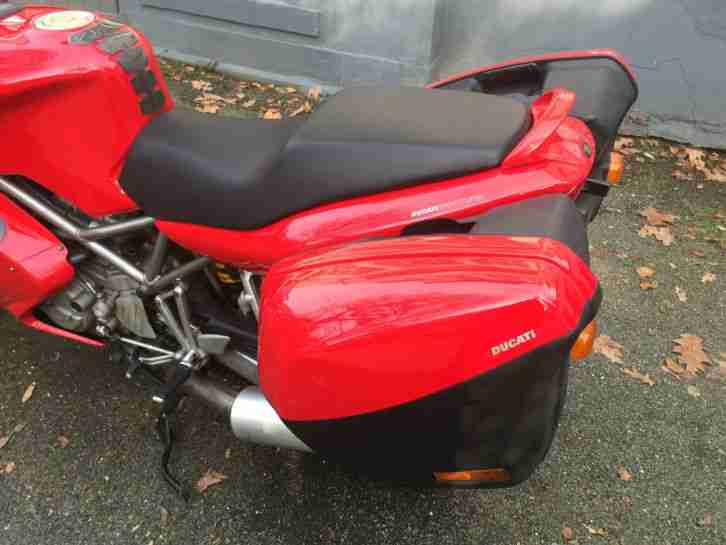 Ducati ST4 in gutem Zustand Bj.2002 Tüv 2018 mit original Kofferset