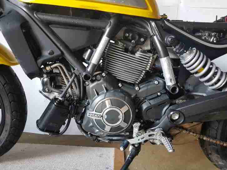Ducati Scrambler 800 Icon 2016 ABS Unfall no Panigale Streetfighter Naked Bike