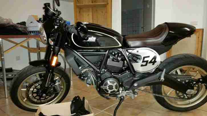 Scrambler Cafe Racer 800 Top Zustand