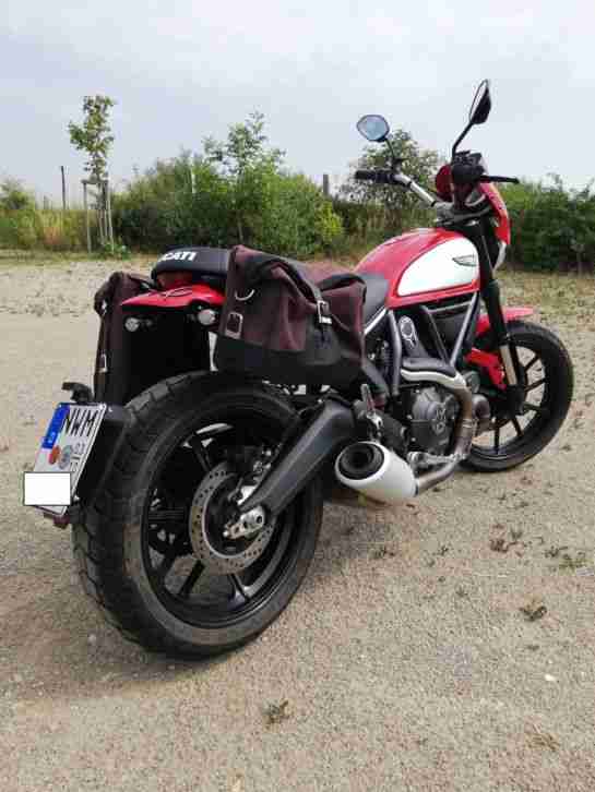 Ducati Scrambler Icon Red