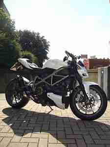 Ducati Streetfighter