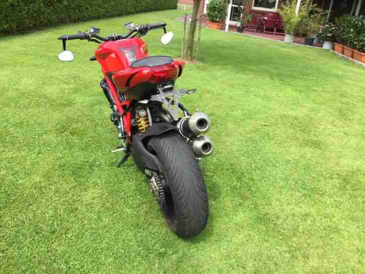 Ducati Streetfighter 848 im Top Zustand