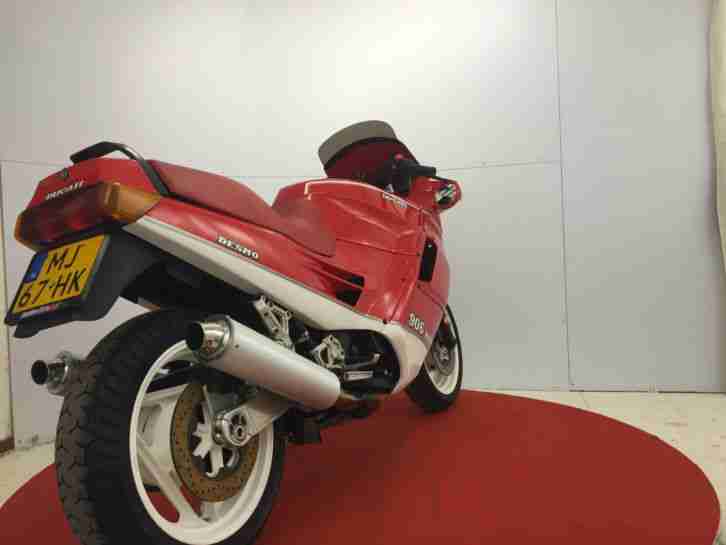 Ducati paso 906 very nice collectorsitem sammler fahrzeug mit Bos demper exhaust