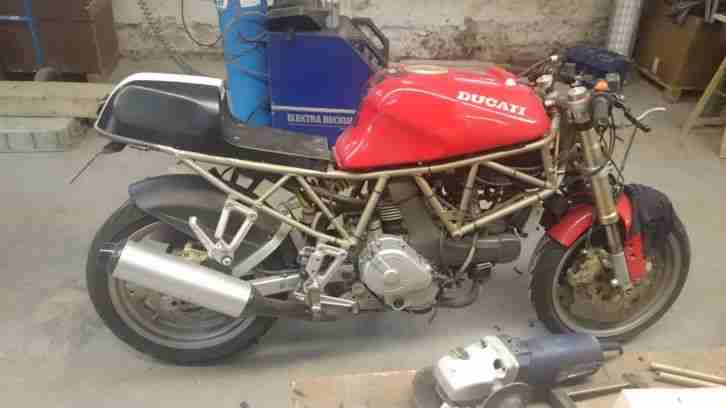 Ducati ss 750 cafe racer umbau