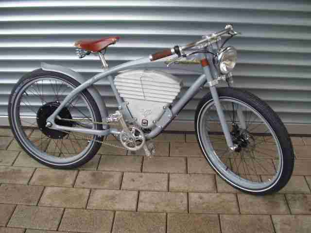 E-Bike E-Motorrad Vintage E-Traker Racer Sehr selten SehrColl