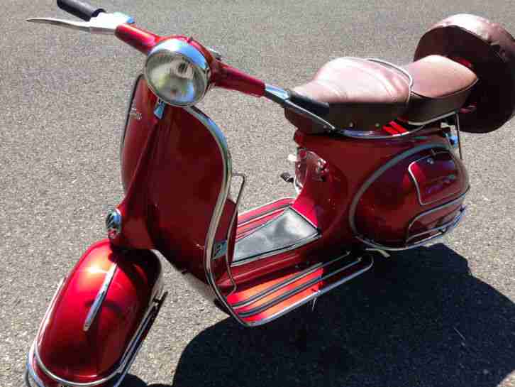 EINZIGARTIG SCHÖNER PIAGGIO VESPA ROLLER MIT 2 JAHRE TÜV RESTAURIERT