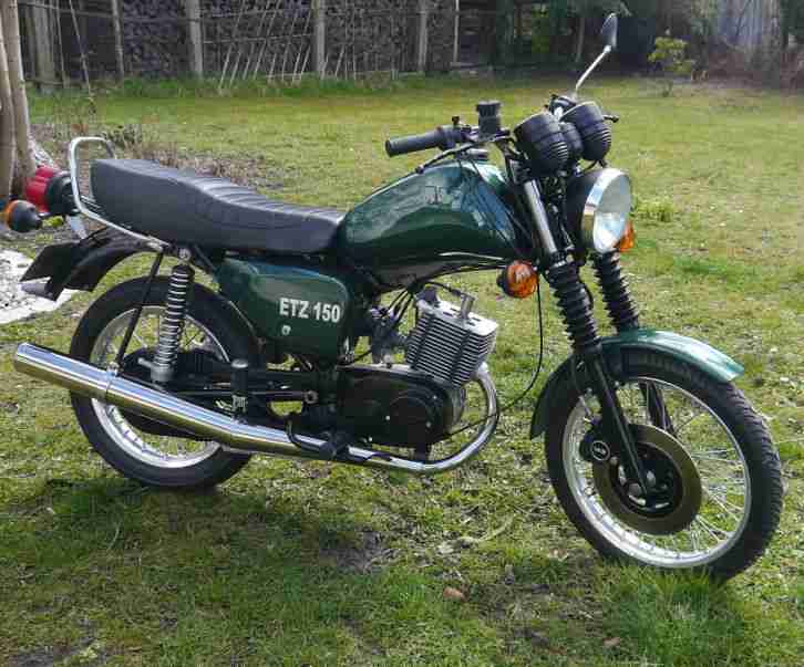 ETZ 150 BJ 1984, Bilderbuch Motorrad, penibelst aufgebaut,