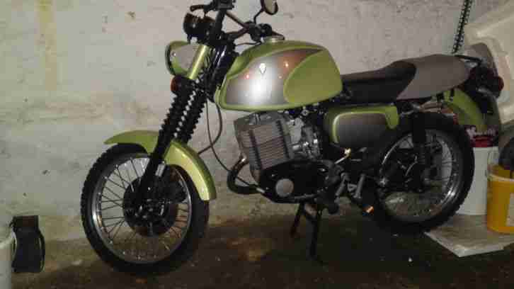 ETZ 250 /13 kw / 4000 km/ Hu 09.2015/ Bj. 01.07.1988