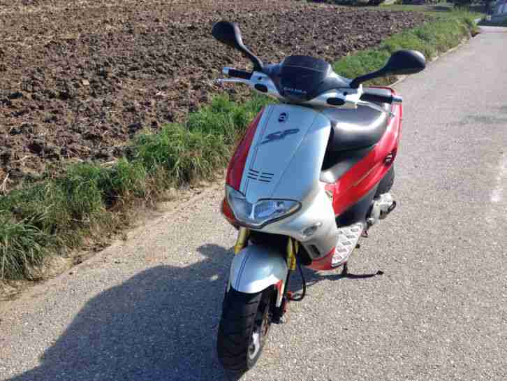 Einzigartiger Gilera Runner 180 SP 125 50