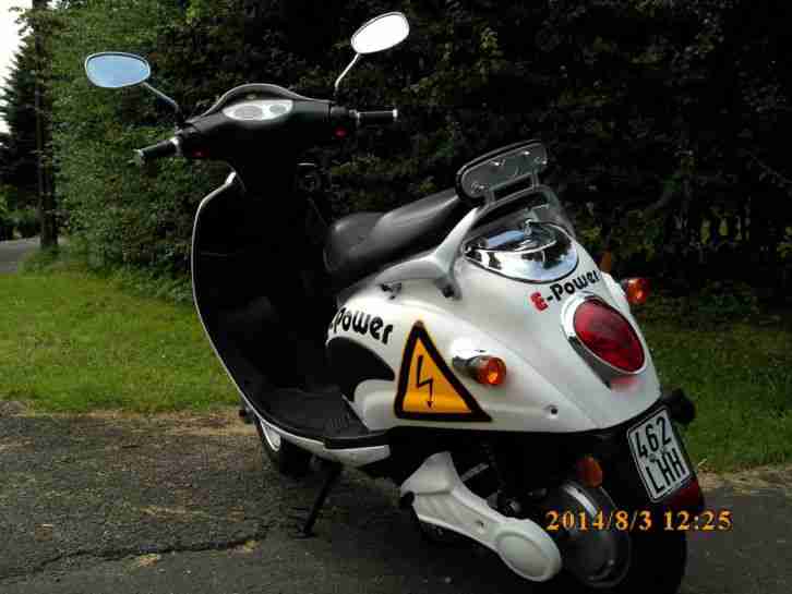 Elektroroller e-scooter 45km/h mit Versicherung