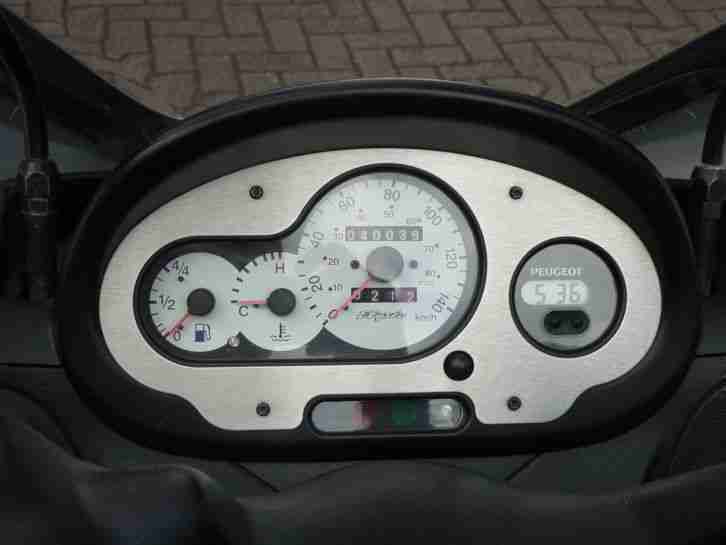 Elyseo 125 Premium mit Motorschaden