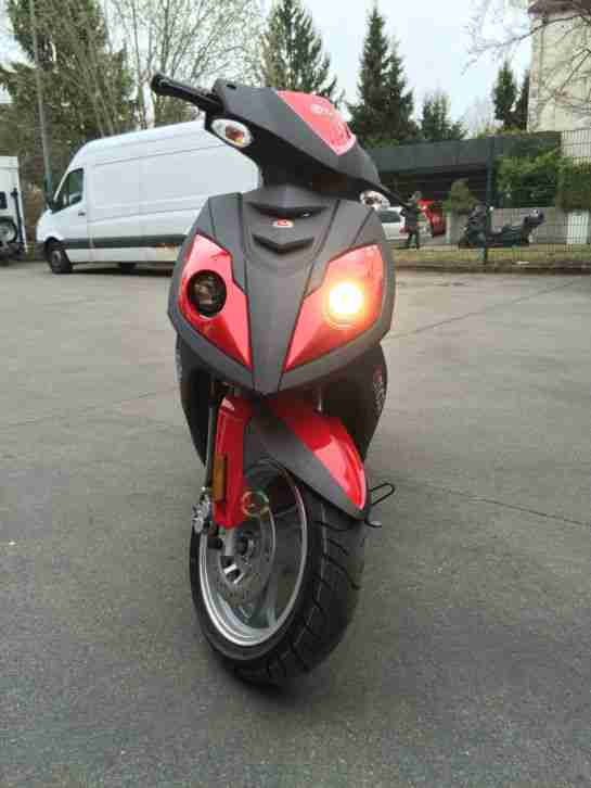 Em co Elektroroller S 3000 - erst 10KM WIE NEU - 3000Watt - 4,1PS - 48 V/40Ah