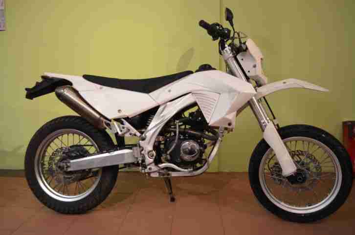 Enduro 50ccm 45km h Apollo Orion