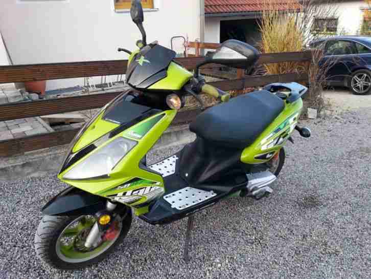 Explorer Race GT 50 , Papier für 45 km/h und für 25 km/h also auch als Mofa