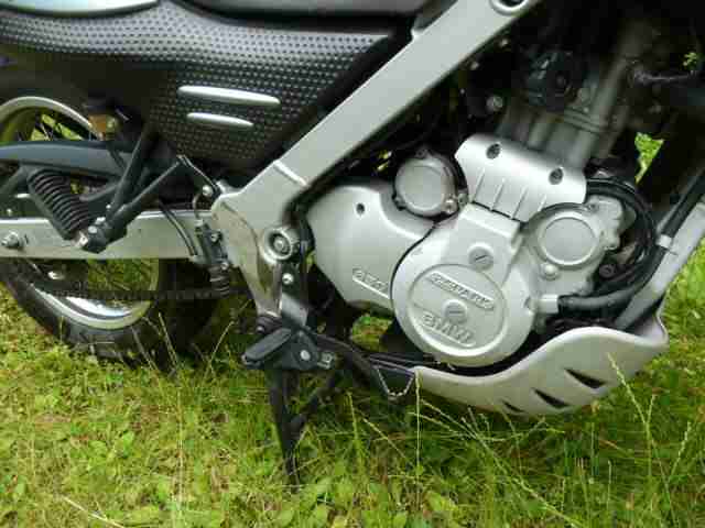 F650GS EZ11/04 TÜV 07/18, BMW Topcase, Heizgriffe, ABS, Protektoren, 1 Halter