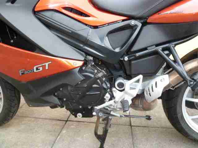 F800 GT Scheckheft, TÜV neu, ESA, ABS, ASC, RDC BC, Heizgriffe, BMW Topcase, LED