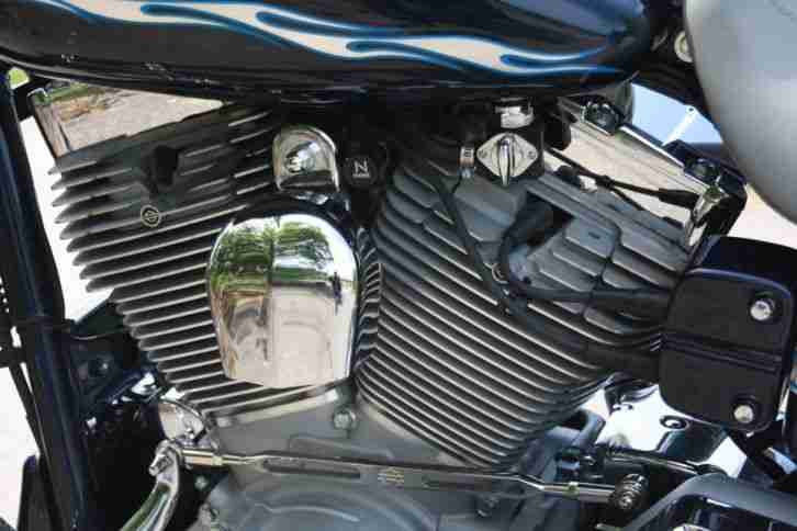 FXDWG3 CVO WIDE GLIDE AUS SAMMLUNG
