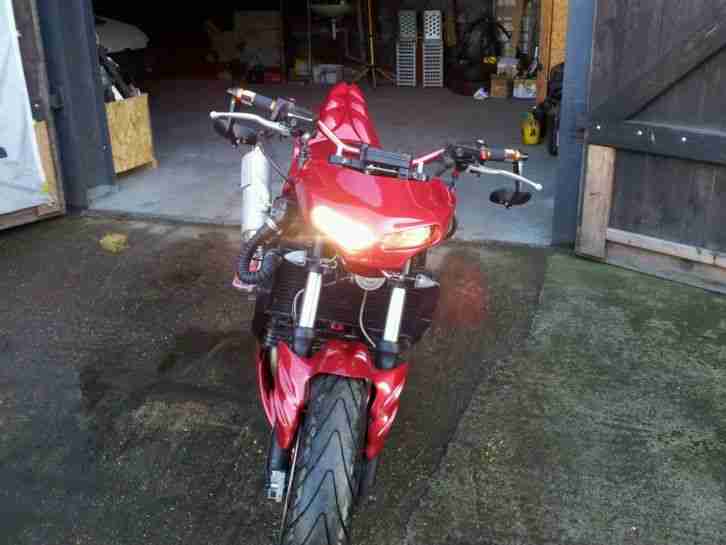 Fzr 1000 streetfighter