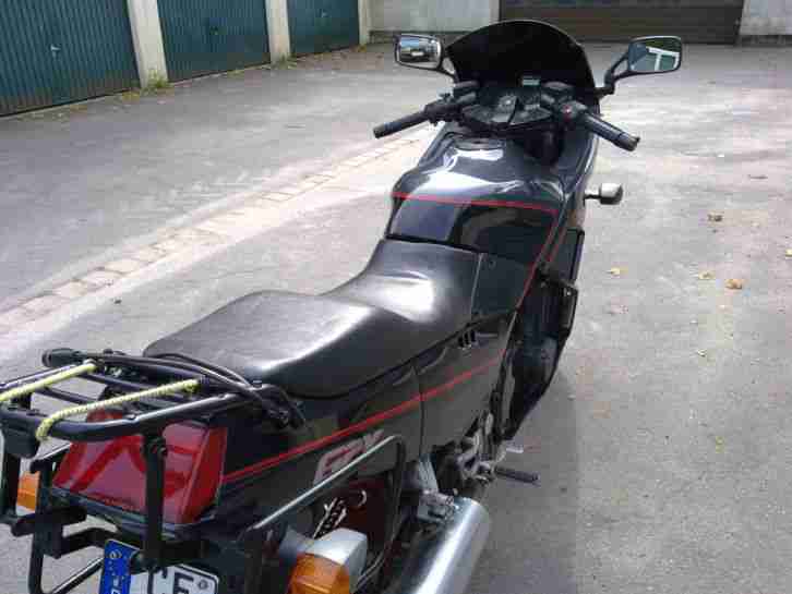 GPX 750 R