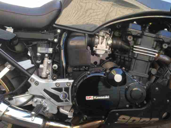GPZ 900 R Custom Cafe Racer