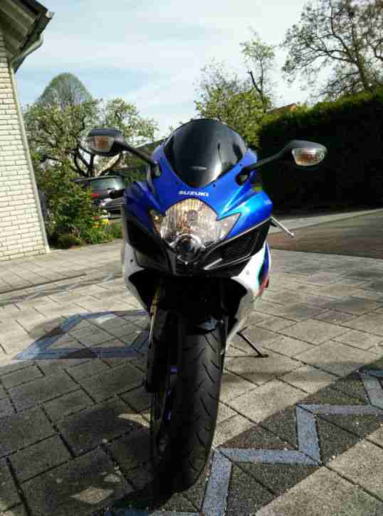 GSX-R 600 Scheckheft/Unverbastelt/ TÜV NEU/10800KM