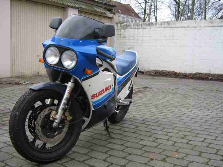 GSX-R 750,GR75A,Knicker,Suzuki,an,Bastler,Oldtimer,ohne,Tüv,Superbikelenker,vorh